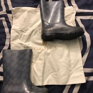 Kids Gucci rain boots monogram